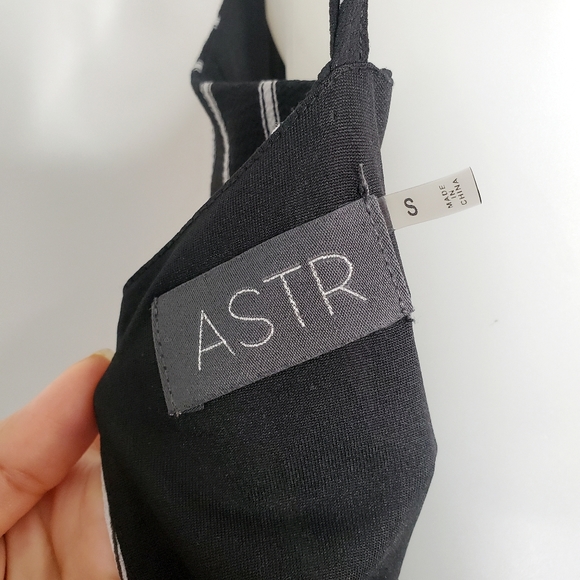 ASTR | Culotte Jumpsuit Suit Black / White Striped Small - Picture 9 of 11